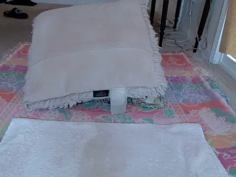 chanel love online show from 02-25-25, 07:47