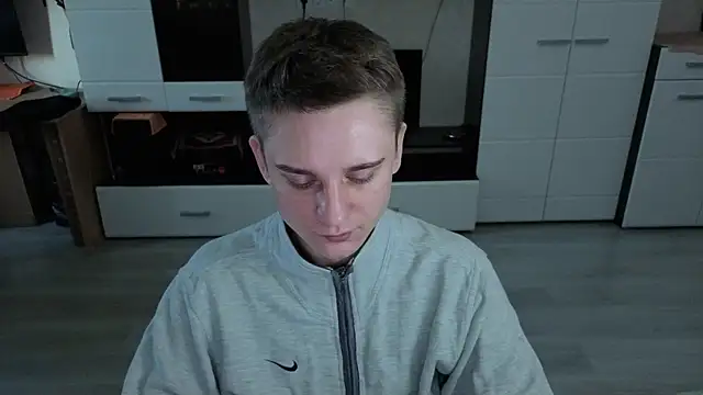 angryzan online show from 11-27-25, 04:58