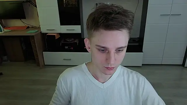 angryzan online show from 02-09-26, 06:17