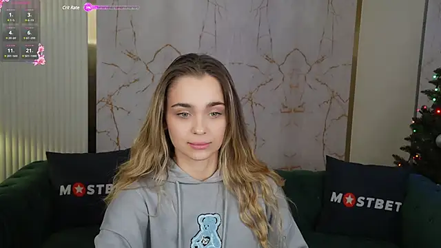 Snapshot of Lana_Pulse chatting on 12-07-24, 11:45 Lana Pulse online show from 12-07-24, 11:45