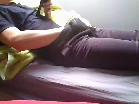 Snapshot of Hot_Mati69 chatting on 10-19-25, 03:01 Hot Mati69 online show from 10-19-25, 03:01