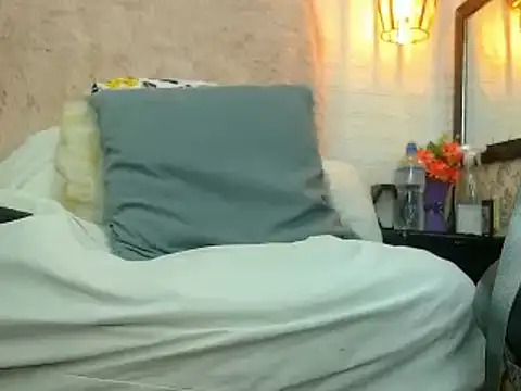 Snapshot of hairy_pussywet chatting on 02-03-25, 03:17 hairy pussywet online show from 02-03-25, 03:17