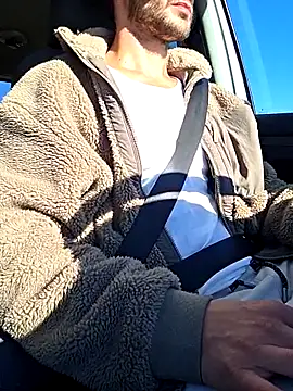 Zeefy online show from 10-04-25, 08:01