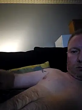 Snapshot of walker1979 chatting on 05-16-26, 12:29 walker1979 online show from 05-16-26, 12:29