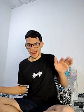 Diego-Monsalve online show from 03-21-25, 01:56