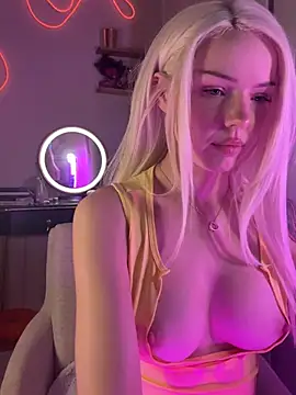 kissedy online show from 06-18-26, 06:01