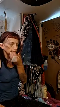 Snapshot of whitetrashdirtyslut chatting on 06-28-26, 03:29 whitetrashdirtyslut online show from 06-28-26, 03:29