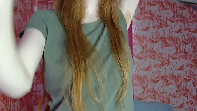strawberrysmoothie online show from 07-19-26, 05:49