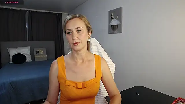 Vanessa Nowak online show from 07-01-26, 05:34