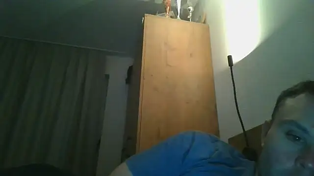 Snapshot of hotshot5395 chatting on 10-02-25, 08:38 hotshot5395 online show from 10-02-25, 08:38