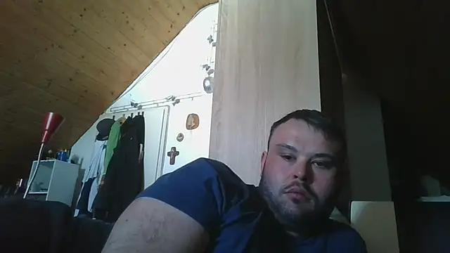 Snapshot of hotshot5395 chatting on 05-12-26, 06:43 hotshot5395 online show from 05-12-26, 06:43
