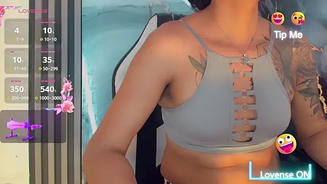 khiara moretti online show from 04-22-26, 11:34