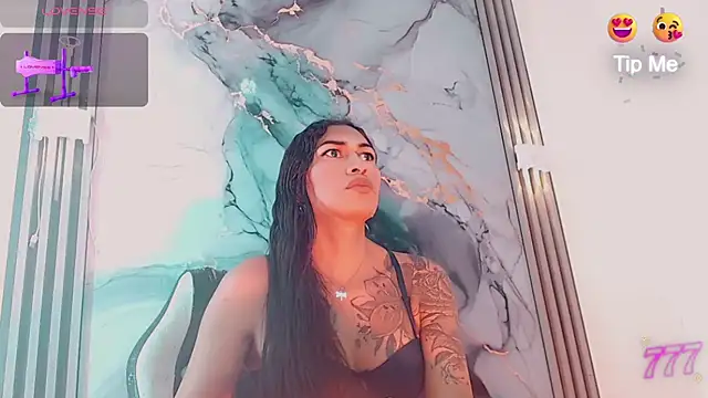 khiara moretti online show from 07-28-26, 11:39