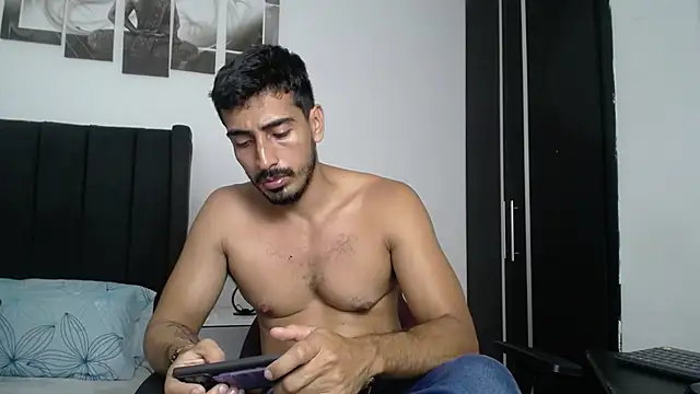 muscle ares online show from 03-22-25, 06:36