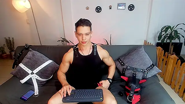 Snapshot of Baxter_Dex chatting on 01-25-25, 01:43 Baxter Dex online show from 01-25-25, 01:43