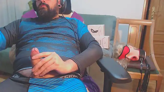 Snapshot of master4subslut chatting on 03-07-26, 01:57 master4subslut online show from 03-07-26, 01:57