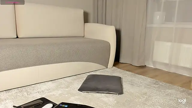 AmelinaLove online show from 10-12-25, 11:59