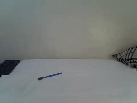 Snapshot of THUEBA17 chatting on 09-25-25, 05:11 THUEBA17 online show from 09-25-25, 05:11