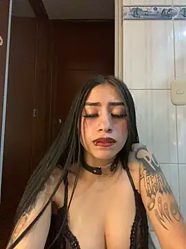 Bunny sexy01 online show from 12-31-24, 02:19