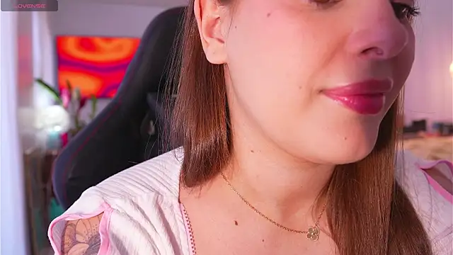 Snapshot of lana_rosy chatting on 04-08-26, 04:29 lana rosy online show from 04-08-26, 04:29