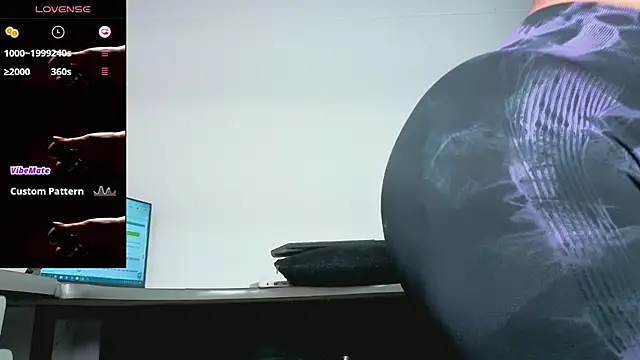 Snapshot of antonela83 chatting on 07-26-26, 01:47 antonela83 online show from 07-26-26, 01:47
