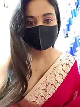 Snapshot of SimaRoy- chatting on 02-16-25, 01:14 SimaRoy- online show from 02-16-25, 01:14