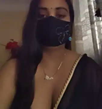 Snapshot of SimaRoy- chatting on 11-11-25, 01:05 SimaRoy- online show from 11-11-25, 01:05