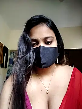 Snapshot of SimaRoy- chatting on 03-17-26, 06:39 SimaRoy- online show from 03-17-26, 06:39