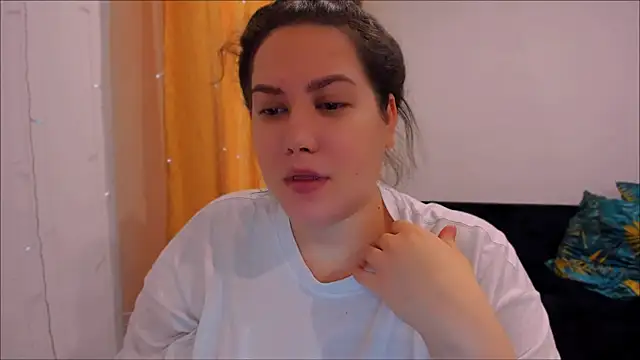 Snapshot of _madalexa_ chatting on 02-02-25, 09:40 madalexa online show from 02-02-25, 09:40