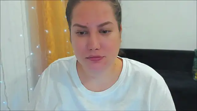 Snapshot of _madalexa_ chatting on 11-11-25, 07:58 madalexa online show from 11-11-25, 07:58