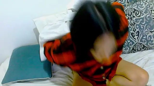 samanta r  online show from 12-18-24, 02:32