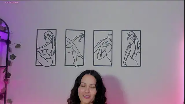 Megan Rodrigo online show from 02-24-25, 10:36