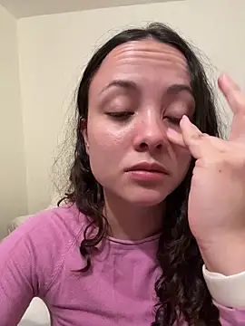 Megan Rodrigo online show from 04-28-26, 02:22