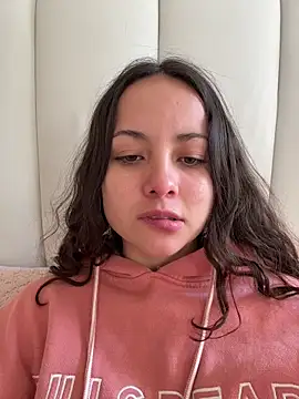 Snapshot of Megan_Rodrigo chatting on 05-10-26, 02:33 Megan Rodrigo online show from 05-10-26, 02:33