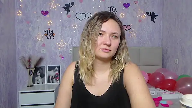 SallyVerda online show from 02-02-25, 01:12