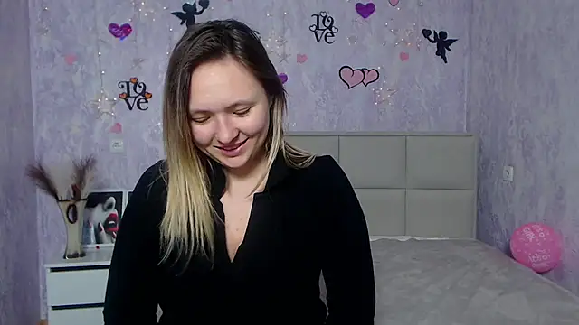 SallyVerda online show from 02-08-25, 04:36