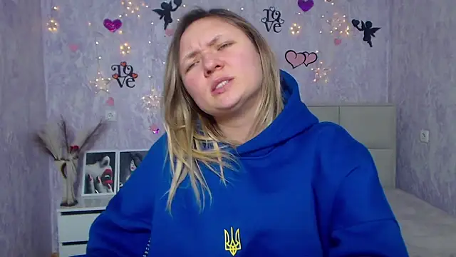 SallyVerda online show from 02-18-25, 02:38