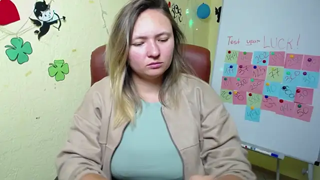 SallyVerda online show from 03-19-25, 06:23