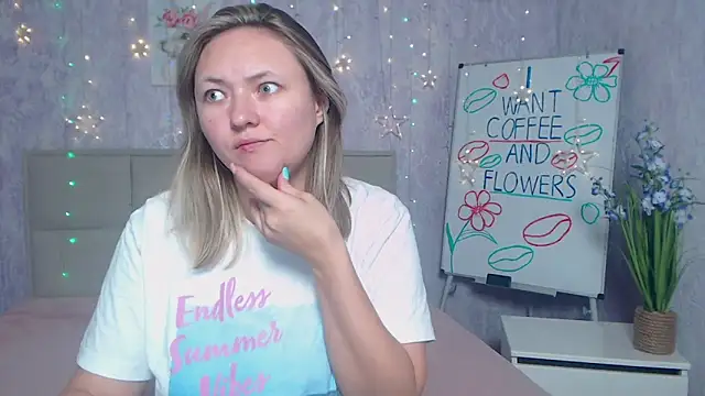 SallyVerda online show from 09-11-25, 05:13