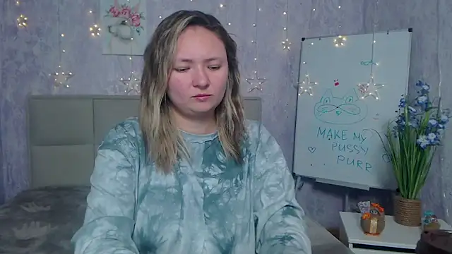 SallyVerda online show from 11-06-25, 06:42