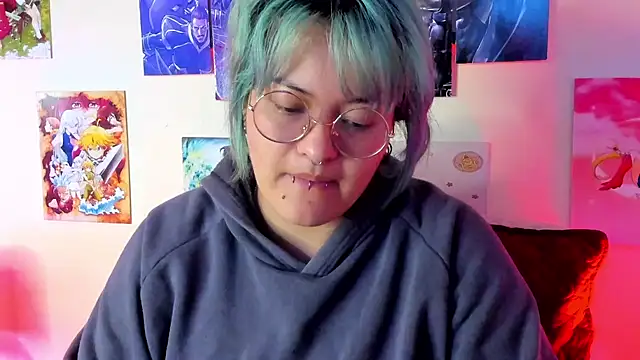 lucky-leah online show from 01-16-25, 03:34