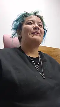 lucky-leah online show from 02-22-26, 03:40