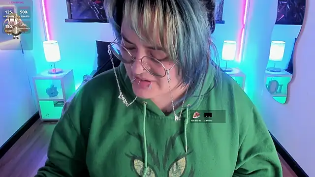 lucky-leah online show from 04-01-26, 03:40