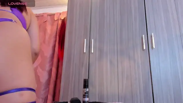Kayla foxxy online show from 06-25-26, 10:25