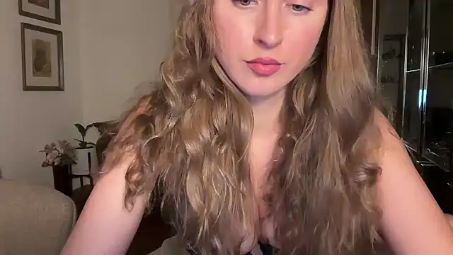 YUMIandbigWOLF online show from 07-12-26, 03:41