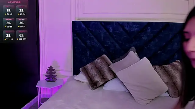 Snapshot of blessed_3333 chatting on 02-25-26, 06:50 blessed 3333 online show from 02-25-26, 06:50