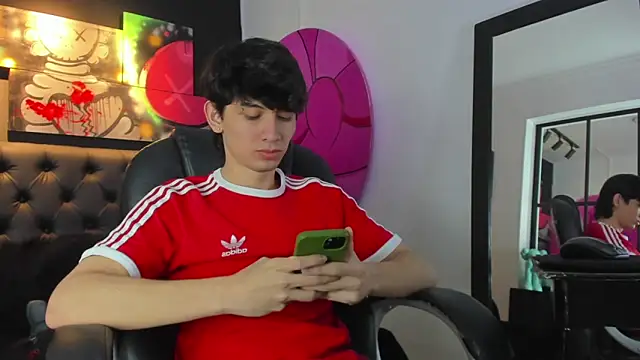 Santi delacruz online show from 01-30-25, 01:42