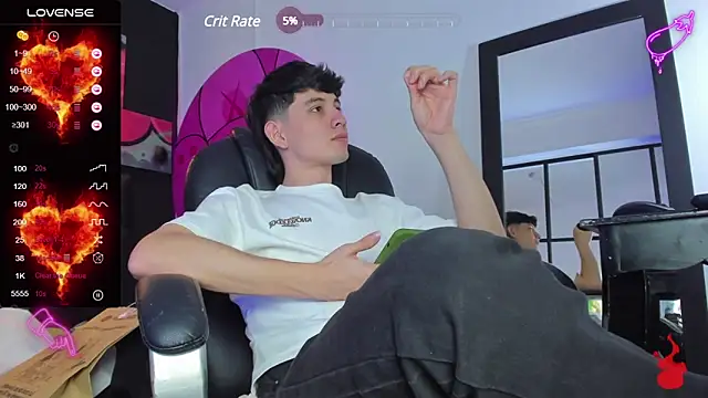 Santi delacruz online show from 02-11-25, 08:42