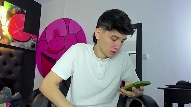 Santi delacruz online show from 02-14-25, 03:26