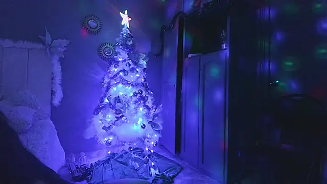 arteverena online show from 12-23-24, 02:02